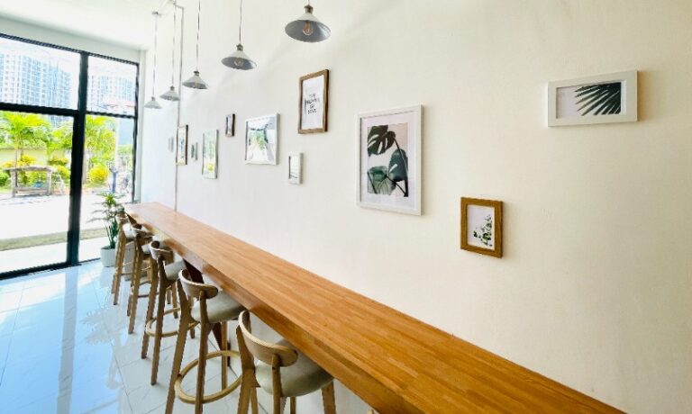 Cafe 9