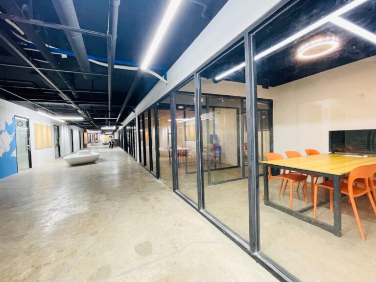 Group Classroom 21